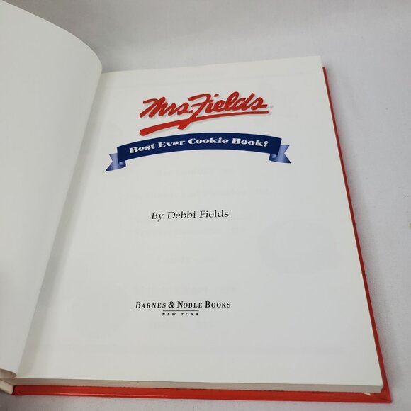 Mrs. Fields Best Ever Cookie Book Hardback Baking Book - Picture 8 of 10